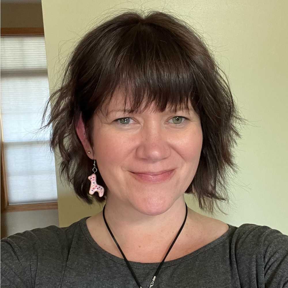 Meet your Posher, Lisa